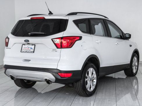 Used 2019 Ford Escape SEL AWD/4WD image 6