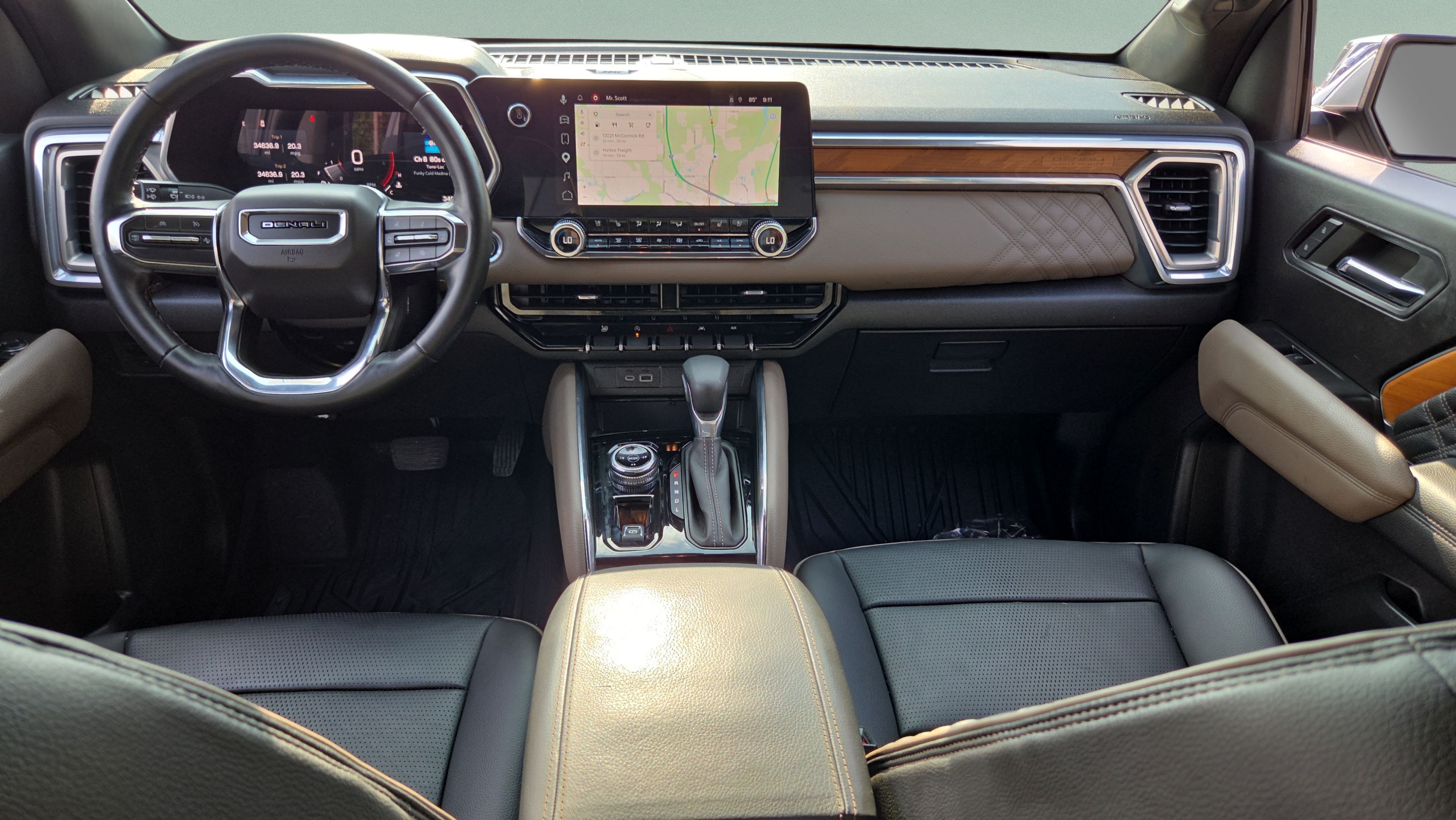 Used 2023 GMC Canyon Denali AWD/4WD image 12