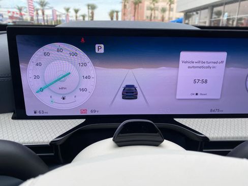 Used 2025 Genesis GV80 3.5T Prestige image 14