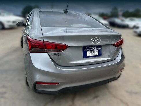 Used 2022 Hyundai Accent SEL image 6