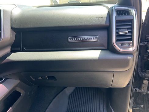 Used 2019 RAM 1500 Big Horn RWD image 24