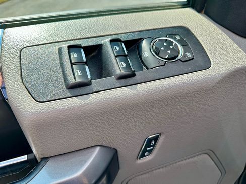 Used 2020 Ford F150 XLT w/ Equipment Group 302A Luxury image 8