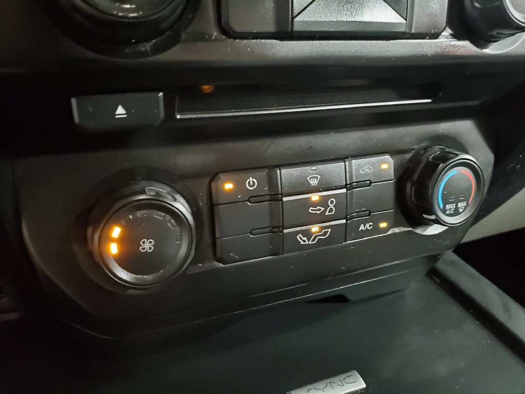 Used 2016 Ford F150 XL w/ Equipment Group 101A Mid AWD/4WD image 31
