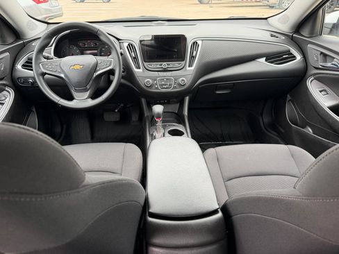 Used 2023 Chevrolet Malibu RS w/ LPO, Floor Liner Package FWD image 22