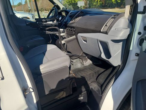 Used 2016 Ford Transit 250 148 Low Roof image 28