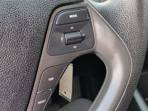 Used 2017 Kia Forte LX FWD image 19