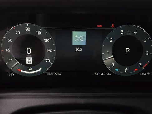 New 2026 Land Rover Range Rover Velar Dynamic SE image 31