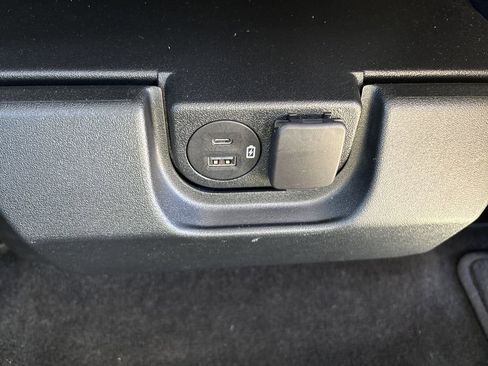 Used 2021 Ford F150 Lariat image 20