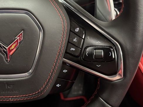 Used 2023 Chevrolet Corvette Stingray w/ Z51 Performance Package image 25
