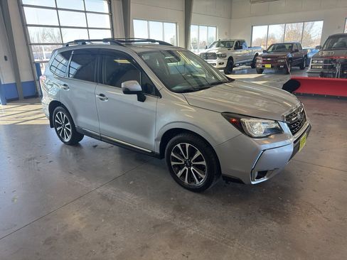 Used 2017 Subaru Forester 2.0XT Touring image 7