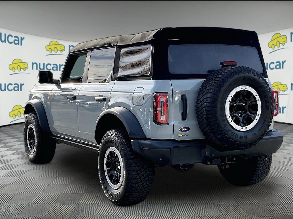 Used 2023 Ford Bronco Badlands AWD/4WD image 4