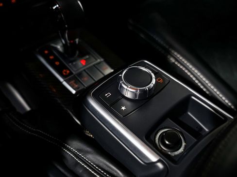 Used 2017 Mercedes-Benz G 550 Squared image 17