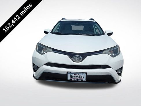 Used 2017 Toyota RAV4 XLE AWD/4WD image 2