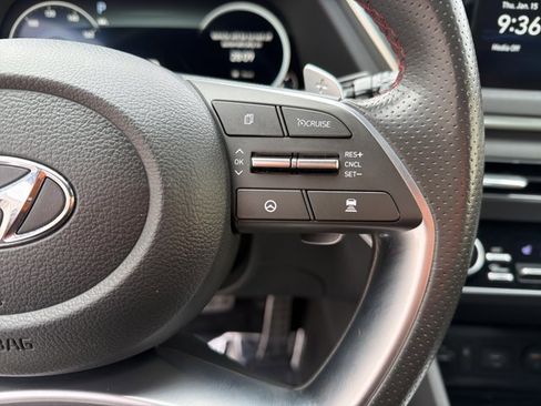 Used 2023 Hyundai Sonata SEL Plus image 16