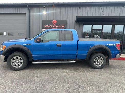 Used 2012 Ford F150 XLT w/ XLT Chrome Pkg image 2