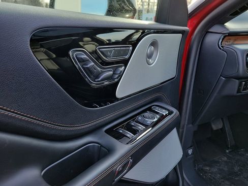 New 2026 Lincoln Aviator Black Label w/ Jet Appearance Package image 19