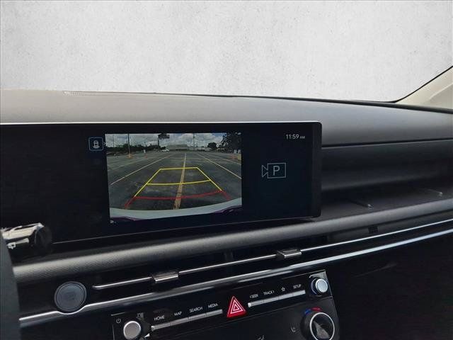 Used 2025 Hyundai Tucson SEL FWD image 14