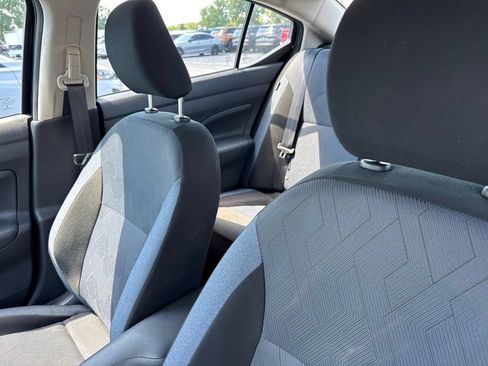 Certified 2025 Nissan Versa SV w/ Trunk Package FWD image 10