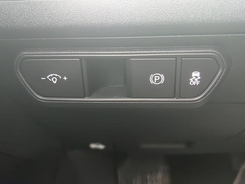 Used 2025 Kia K4 EX image 28