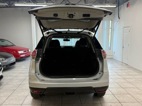 Used 2016 Nissan Rogue SV w/ SV Premium Package AWD/4WD image 20