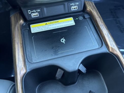 Used 2021 Honda CR-V Touring image 23
