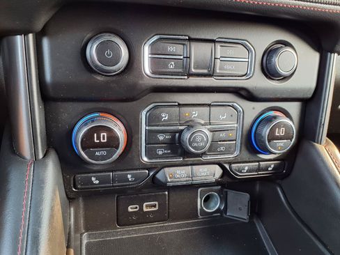 Used 2021 Chevrolet Tahoe RST AWD/4WD image 6