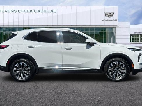 Used 2024 Buick Envision Preferred AWD/4WD image 2
