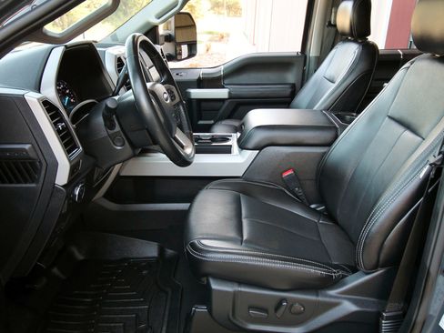 Used 2021 Ford F250 Lariat AWD/4WD image 22