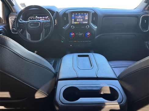 Used 2020 GMC Sierra 2500 Denali w/ Denali Ultimate Package image 10