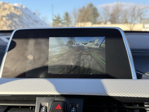 Used 2018 BMW X2 xDrive28i image 3