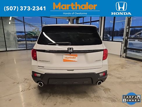 Used 2024 Honda Passport EX-L image 4