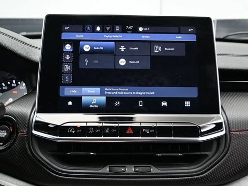Certified 2025 Jeep Compass Trailhawk AWD/4WD image 31