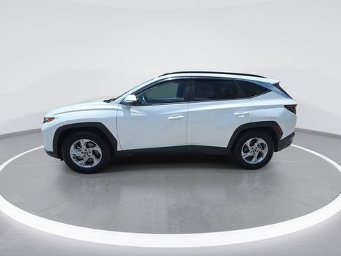 Used 2022 Hyundai Tucson SEL FWD image 5