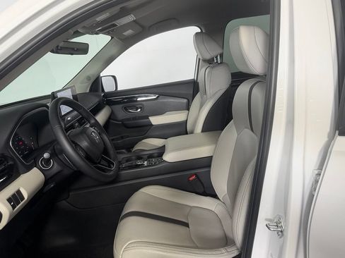 Used 2026 Honda Passport RTL image 20