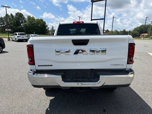 Used 2026 RAM 2500 Big Horn AWD/4WD image 8
