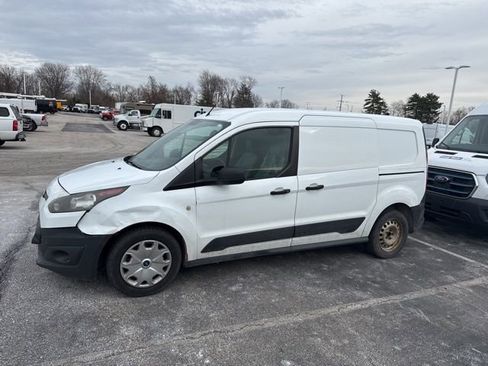 Used 2017 Ford Transit Connect XL image 2