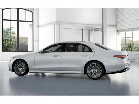 New 2026 Mercedes-Benz S 580 4MATIC Sedan image 31