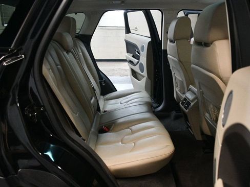 Used 2015 Land Rover Range Rover Evoque Pure Plus image 37