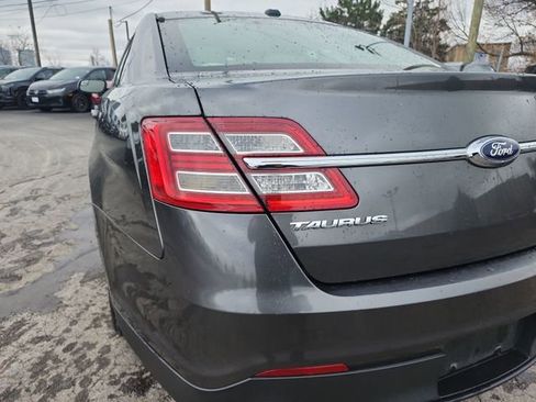 Used 2016 Ford Taurus SE image 30