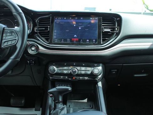 Used 2024 Dodge Durango R/T w/ Trailer Tow Group IV image 17