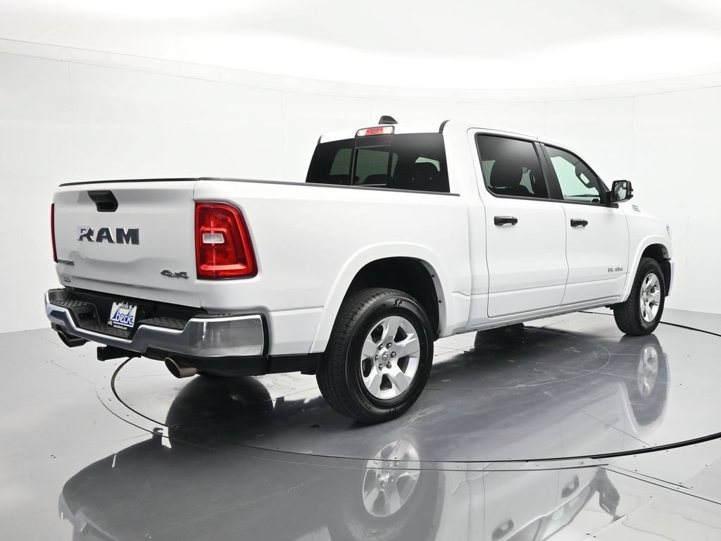 Used 2025 RAM 1500 Big Horn AWD/4WD image 5