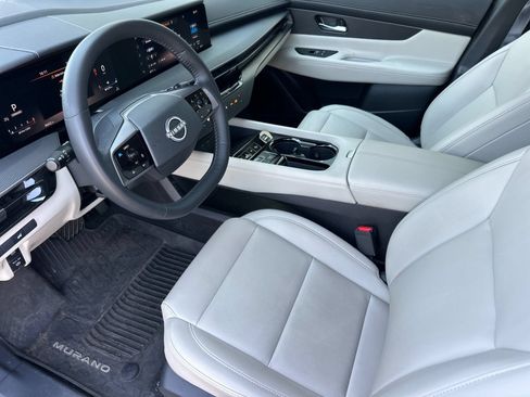 Used 2025 Nissan Murano SV AWD/4WD image 9