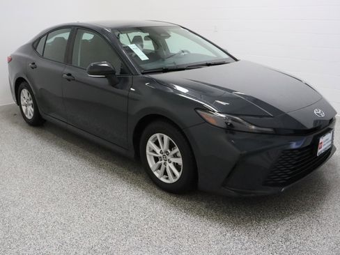 Certified 2025 Toyota Camry LE FWD image 4