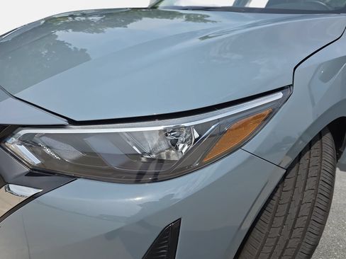 Used 2024 Nissan Sentra SV FWD image 28