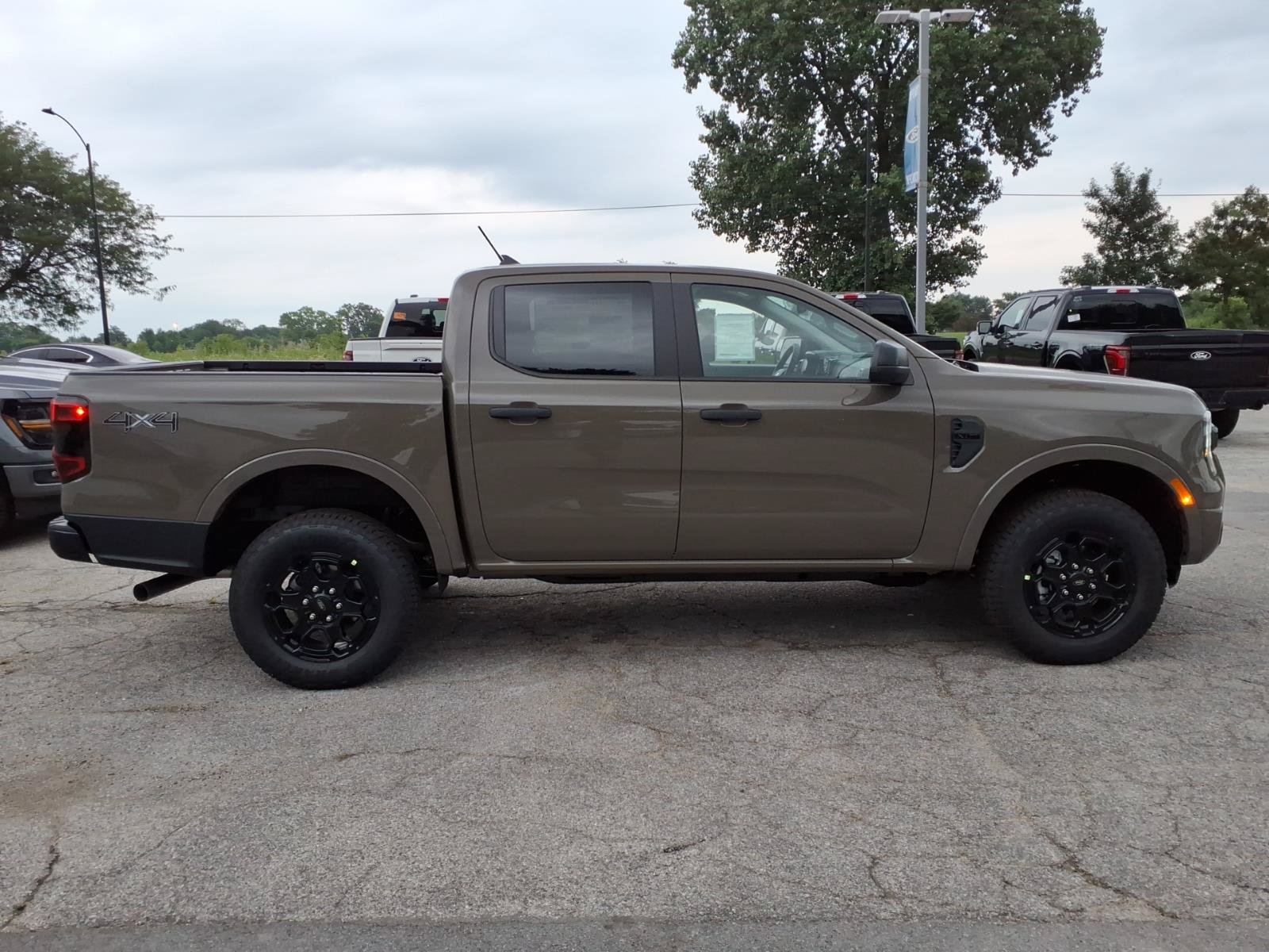 New 2026 Ford Ranger XLT w/ Equipment Group 301A High AWD/4WD image 2