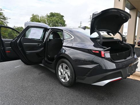 New 2026 Hyundai Sonata SE image 18