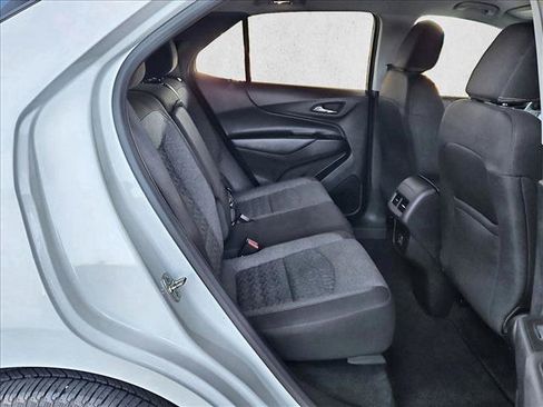 Used 2024 Chevrolet Equinox LT AWD/4WD image 19