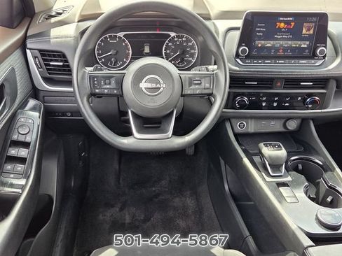 Used 2023 Nissan Rogue S AWD/4WD image 11