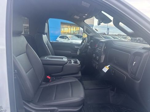 Used 2025 Chevrolet Silverado 2500 W/T w/ WT Convenience Package image 10