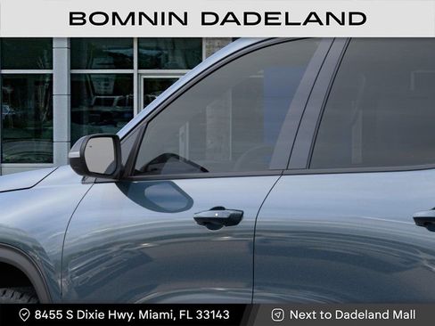 New 2026 Chevrolet Traverse Z71 AWD/4WD image 12